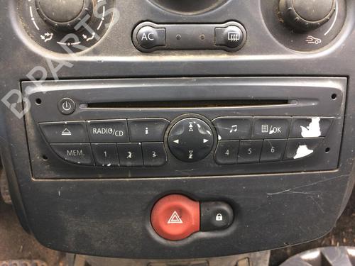 Used Radio RENAULT CLIO III (BR0/1, CR0/1) 1.5 dCi (C/BR0G, C/BR1G) (68 hp) 27896661