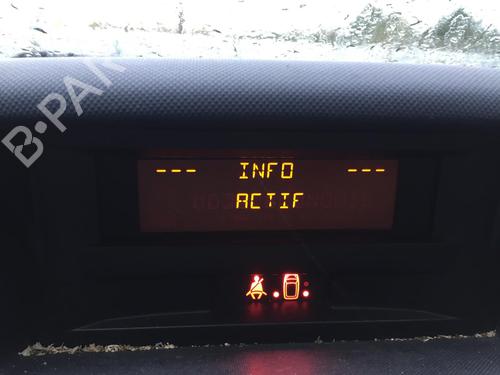 Used Display monitor PEUGEOT 1007 (KM_) 1.4 HDi (68 hp) 30177014