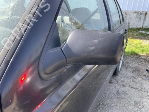 Used Left mirror Left mirror VW VENTO (1H2) 1.9 TD (75 hp) 33475075 33475075