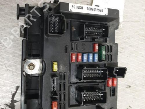 Used Fuse box PEUGEOT 206 Hatchback (2A/C) 1.4 HDi eco 70 (68 hp) 26422123
