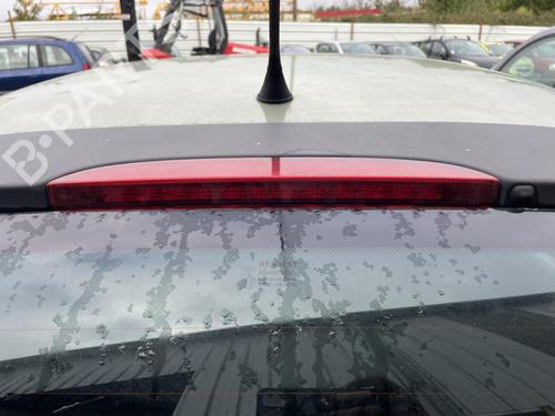 Used Third brake light RENAULT CLIO II (BB_, CB_) 1.5 dCi (B/CB07) (65 hp) 30181226