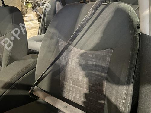 seat-buckle-renault-laguna-ii-bg01_-2001-2002-2003-2004-2005-2006-2007-32219166 main image