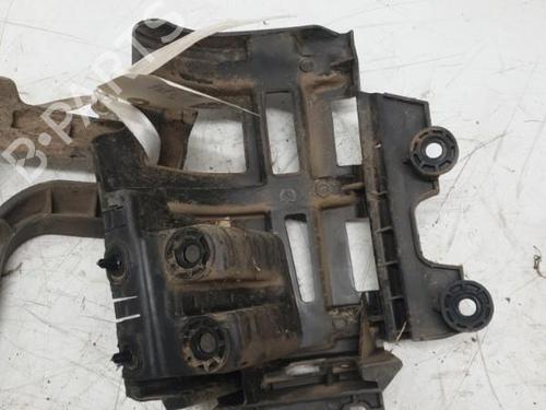 Rear bumper bracket PEUGEOT 5008 (0U_, 0E_) 2.0 HDi 150 / BlueHDi 150 | BP26416613C159 