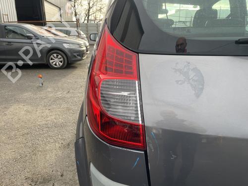 Lampeholder RENAULT SCÉNIC II (JM0/1_) 2.0 (JM05, JM0U, JM1N, JM1U, JM2V) (135 hp) 31646961