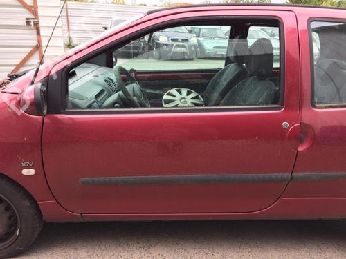 Used Left front door RENAULT TWINGO I (C06_) 1.2 16V (C060) (60 hp) 26458605