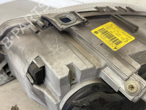 Right headlight ALFA ROMEO GT (937_) 1.9 JTD (937CXN1B) | BP26421345C29 