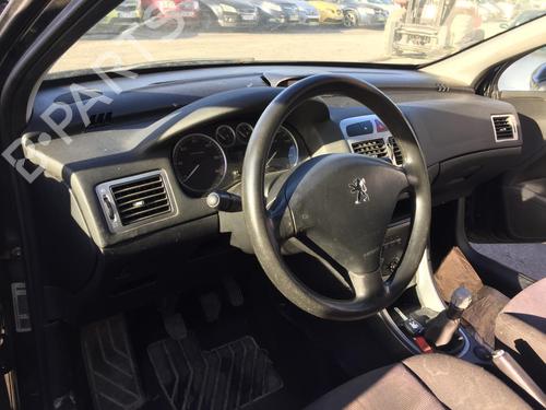 Instrumentbræt PEUGEOT 307 SW (3H) 1.6 HDI 110 (109 hp) 30354133