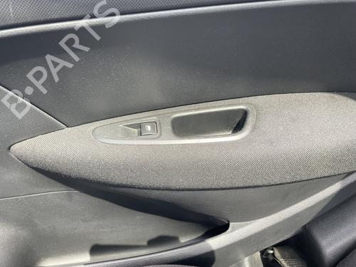 Used Right rear window switch PEUGEOT 308 I (4A_, 4C_) 1.6 HDi (109 hp) 26451619