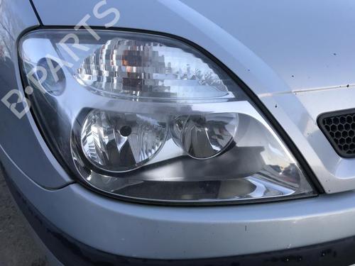Højre forlygte RENAULT SCÉNIC I MPV (JA0/1_, FA0_) 1.6 (JA00, JA16, JA15, JA19, JA1V, JA2B, JA2C, JA0B,... (107 hp) 26417392