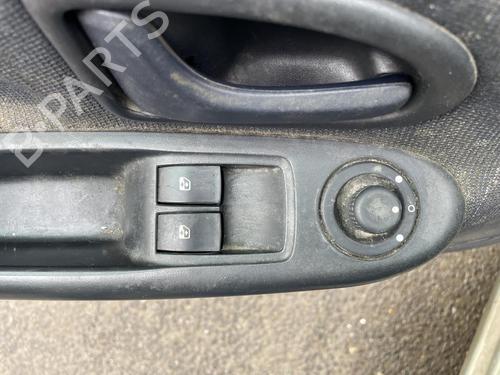 Left front window switch RENAULT CLIO II (BB_, CB_) 1.5 dCi (B/CB07) | BP30181228I27 