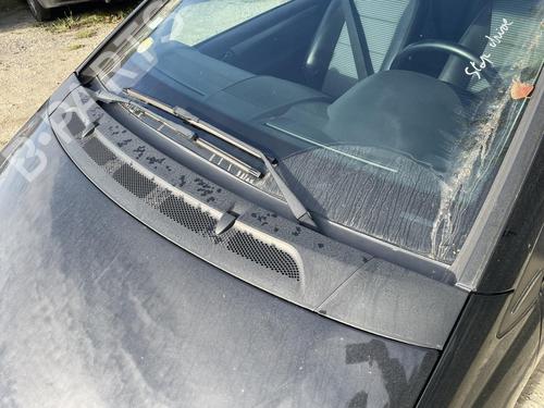front-windshield-wiper-arm-mercedes-benz-a-class-w169-2004-2005-2006-2007-2008-2009-2010-2011-2012-39175234 main image