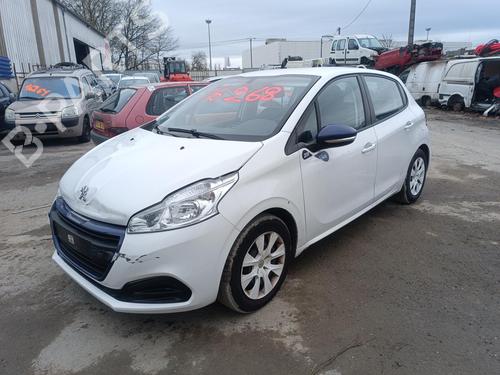 Right sun visor PEUGEOT 208 I (CA_, CC_) 1.0 VTi | BP26422258I2 