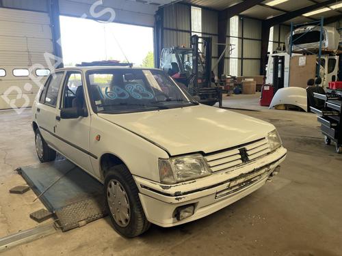 Right front door PEUGEOT 205 II (20A/C) 1.7 Diesel | BP26416136C3 
