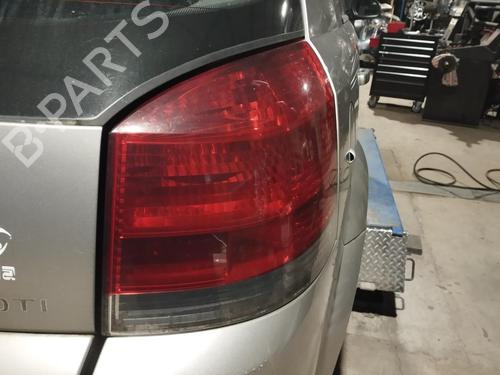 Right taillight OPEL SIGNUM Hatchback (Z03) 3.0 V6 CDTI (F48) | BP26419376C35 
