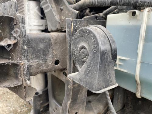 horn-chevrolet-aveo-hatchback-t300-2011-36521368 main image