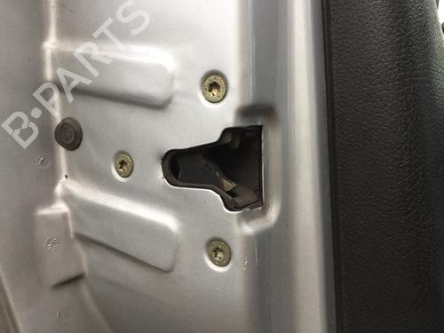 Serratura anteriore sinistra PEUGEOT 206 Hatchback (2A/C) 1.6 HDi 110 | BP30890606C98