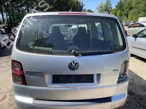 Terzo stop Terzo stop VW TOURAN (1T1, 1T2) 1.9 TDI (105 hp) 36057329 36057329