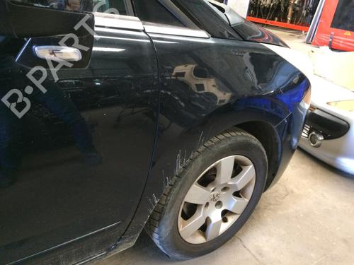 Used Right front brake caliper Right front brake caliper PEUGEOT 5008 (0U_, 0E_) 1.6 HDi (110 hp) 28544504 28544504