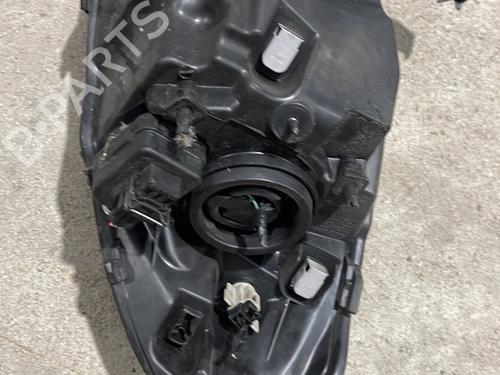 Used Left headlight Left headlight NISSAN MICRA III (K12) 1.2 16V (80 hp) 30882891 30882891