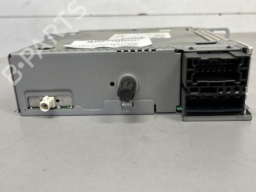 Used Radio Radio RENAULT ZOE (BFM_) ZOE (88 hp) 28815947 28815947