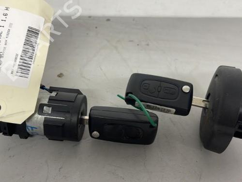Ignition barrel PEUGEOT 5008 (0U_, 0E_) 1.6 HDi | BP26421601M48 