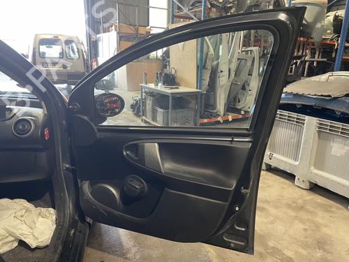 Front right window mechanism TOYOTA AYGO (_B1_) 1.0 (KGB10_, KGB10R) | BP31624533C23