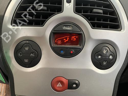Used Climate control Climate control 38485028 38485028