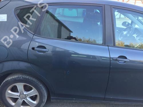 Porte arrière droite SEAT ALTEA (5P1) 1.9 TDI (105 hp) 29618731