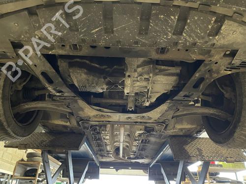 Used Left front driveshaft Left front driveshaft RENAULT MODUS / GRAND MODUS (F/JP0_) 1.5 dCi (JP0G, JP0H) (106 hp) 30888236 30888236