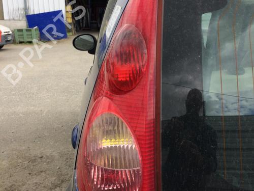 Used Left taillight PEUGEOT 107 (PM_, PN_) 1.4 HDi (54 hp) 27264782