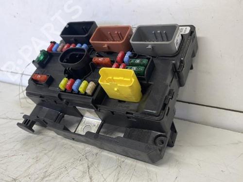Fuse box CITROËN C3 I (FC_, FN_) 1.6 16V HDi | BP26427061E1 