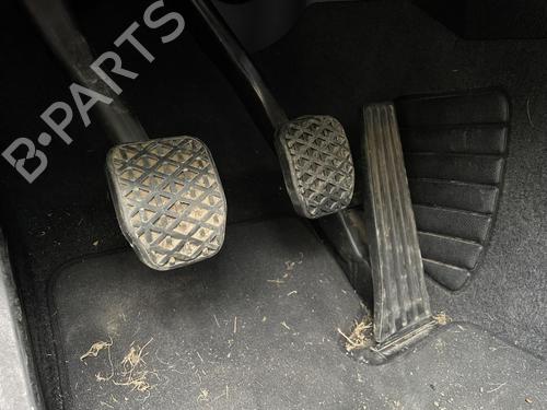 Pedal Pedal 39111068 39111068
