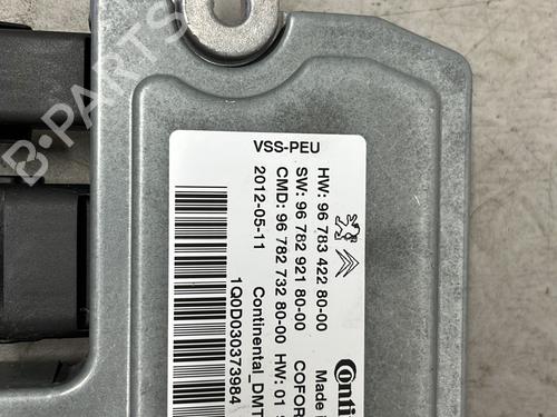 Used Start/Stop ECU Start/Stop ECU CITROËN DS4 (NX_) 1.6 HDi 115 (114 hp) 33047454 33047454