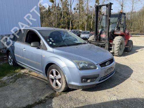 Used Right front steering knuckle Right front steering knuckle FORD FOCUS II (DA_, HCP, DP) [2004-2013] 33474903 33474903