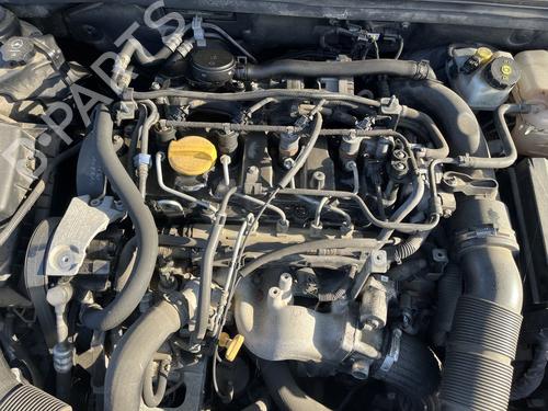 Used Valve cover Valve cover 38545655 38545655