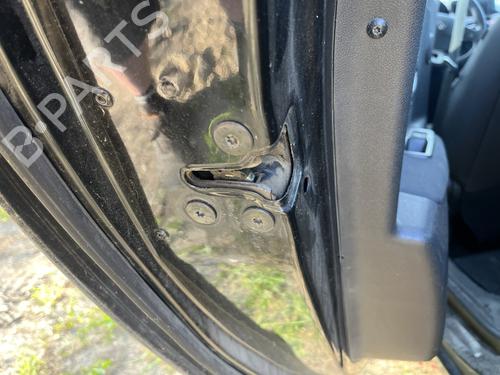 Used Rear left lock Rear left lock 37538998 37538998