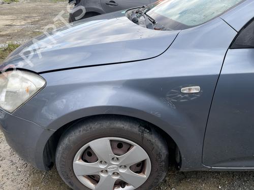 Guarda-lamas esquerdo KIA CEE'D SW (ED) 1.6 CRDi 90 (90 hp) 31332118