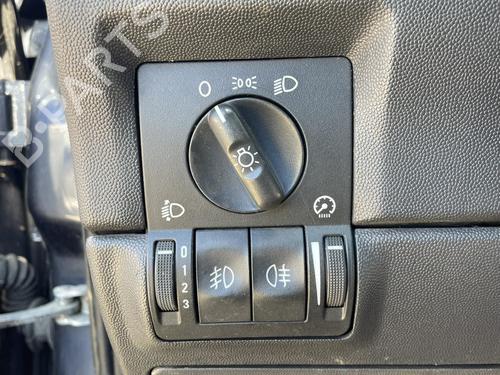 Interruttore luci Interruttore luci OPEL TIGRA TwinTop (X04) 1.3 CDTI (R97) (69 hp) 36684404 36684404