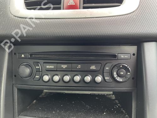 Used Radio Radio PEUGEOT 207 (WA_, WC_) 1.4 HDi (68 hp) 33015044 33015044
