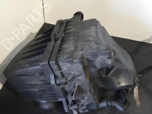 Used Air filter box OPEL MERIVA B MPV (S10) 1.7 CDTI (75) (110 hp) 26416926