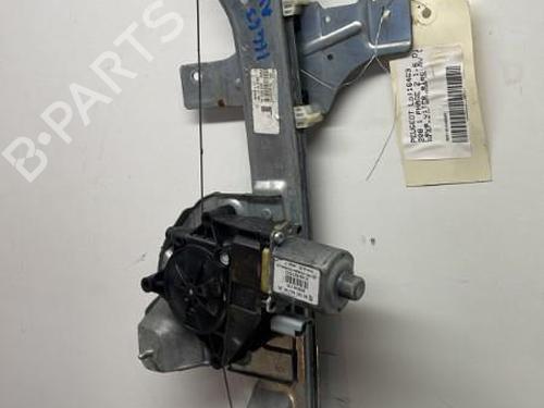 Used Front right window mechanism Front right window mechanism PEUGEOT 208 I (CA_, CC_) 1.6 HDi / BlueHDi 75 (75 hp) 26416599 26416599