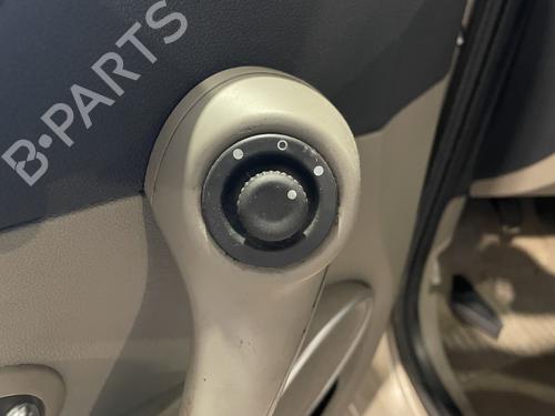 Mando retrovisor RENAULT CLIO III (BR0/1, CR0/1) 1.5 dCi (BR17, CR17) (86 hp) 32341718