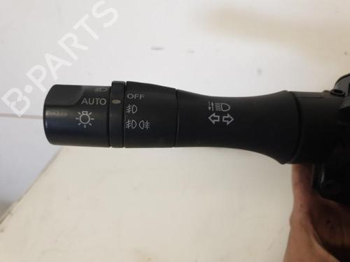 Used Steering column stalk RENAULT KOLEOS I (HY_) 2.0 dCi (HY0K) (150 hp) 26426963
