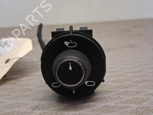 mirror-switch-citroen-c3-iii-sx-2016-32758176 main image