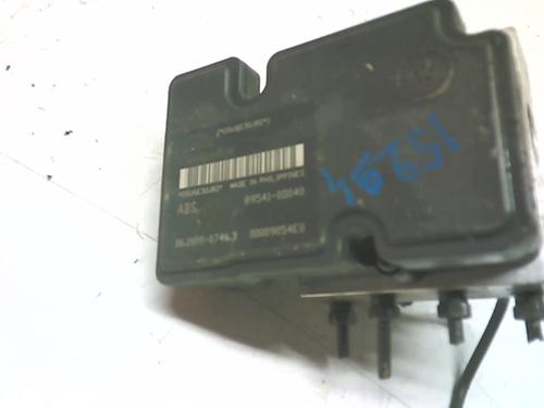 Used ABS pump TOYOTA YARIS (_P9_) 1.4 D-4D (NLP90_, NLP90R) (90 hp) 26427568