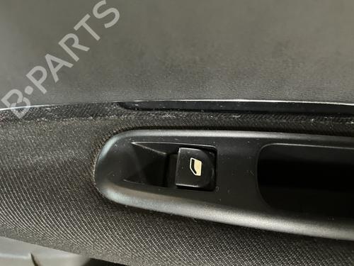 Used Right rear window switch Right rear window switch PEUGEOT 5008 (0U_, 0E_) 1.6 HDi (112 hp) 33047425 33047425