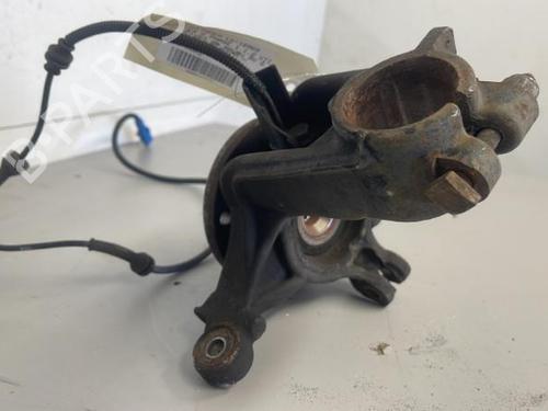 Used Left front steering knuckle Left front steering knuckle CITROËN C3 II (SC_) 1.2 VTi 82 (82 hp) 26421630 26421630