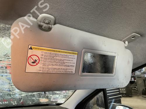 Used Right sun visor Right sun visor PEUGEOT 207 (WA_, WC_) 1.4 HDi (68 hp) 33015064 33015064