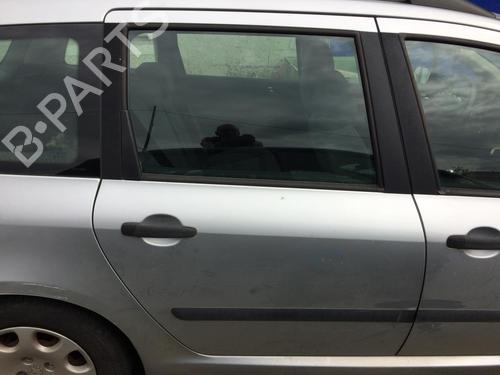 Used Right rear door PEUGEOT 307 Break (3E) 2.0 HDI 110 (107 hp) 27573693