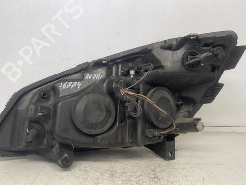 Used Right headlight RENAULT GRAND SCÉNIC II (JM0/1_) 1.9 dCi (JM0G, JM12, JM1G, JM2C) (120 hp) 26426992